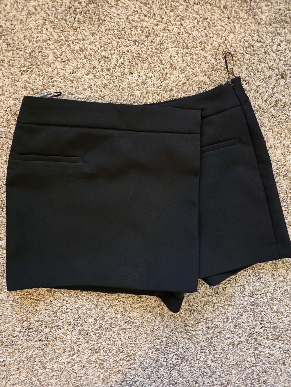 Zara Black Tailored Women's Shorts Skort Size Large